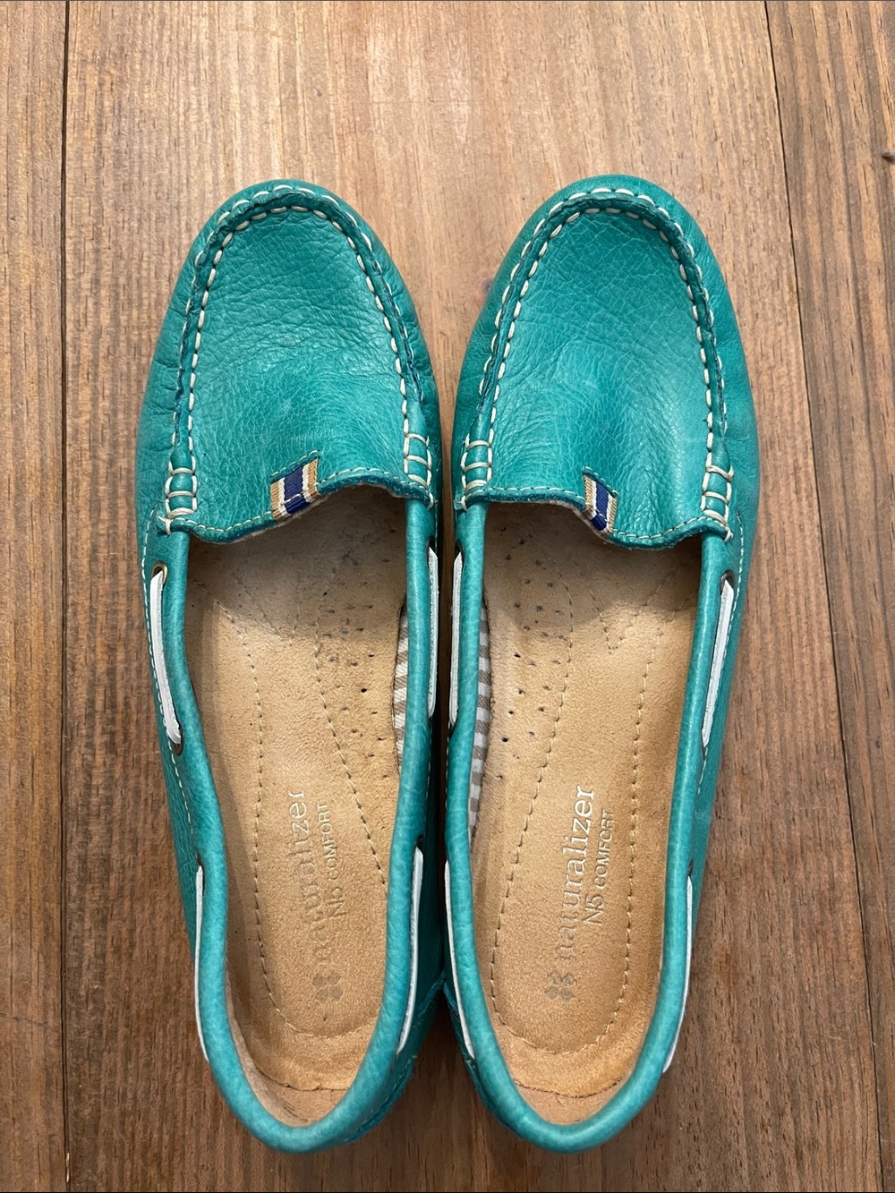 Naturalizer N5 Women's Teal Leather Slip-On Loafers size 6.5